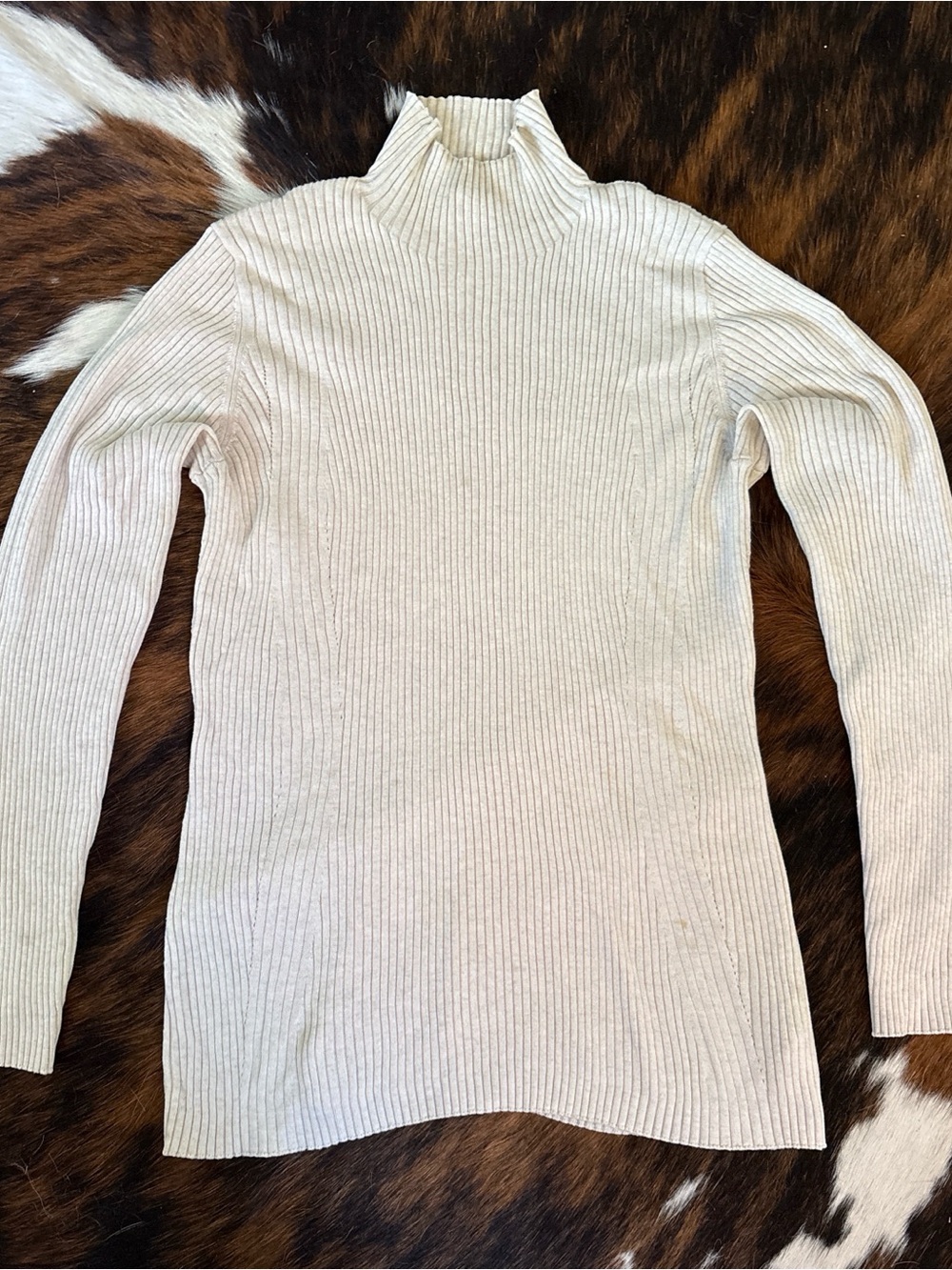 Athleta Cream Ribbed Mock Neck Long Sleeve Top